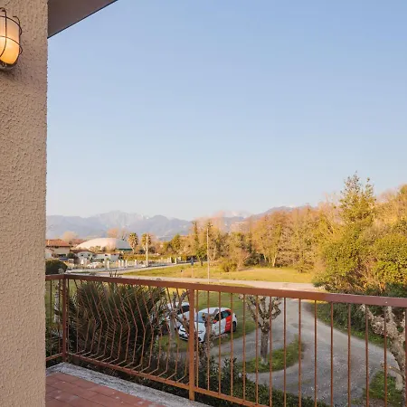 Διαμέρισμα La Rocchetta By Interhome Marina di Pietrasanta