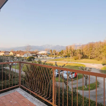 La Rocchetta By Interhome マリーナ・ディ・ピエトラサンタ